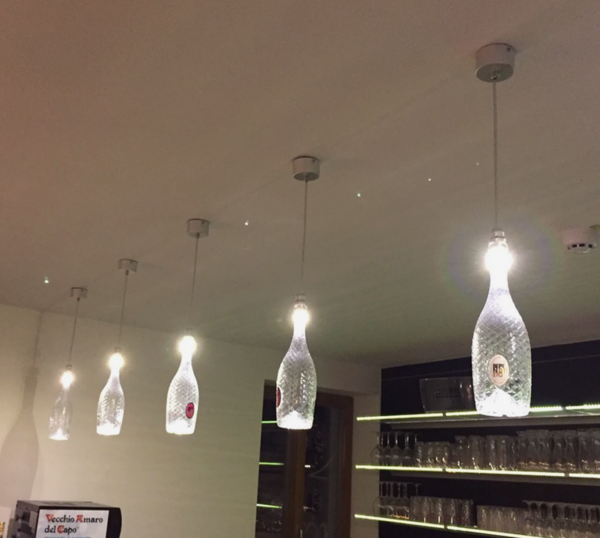 s.LUCE Flagon LED-Hängeleuchte für Flaschen, "Lichtkorken", transparentes Kabel